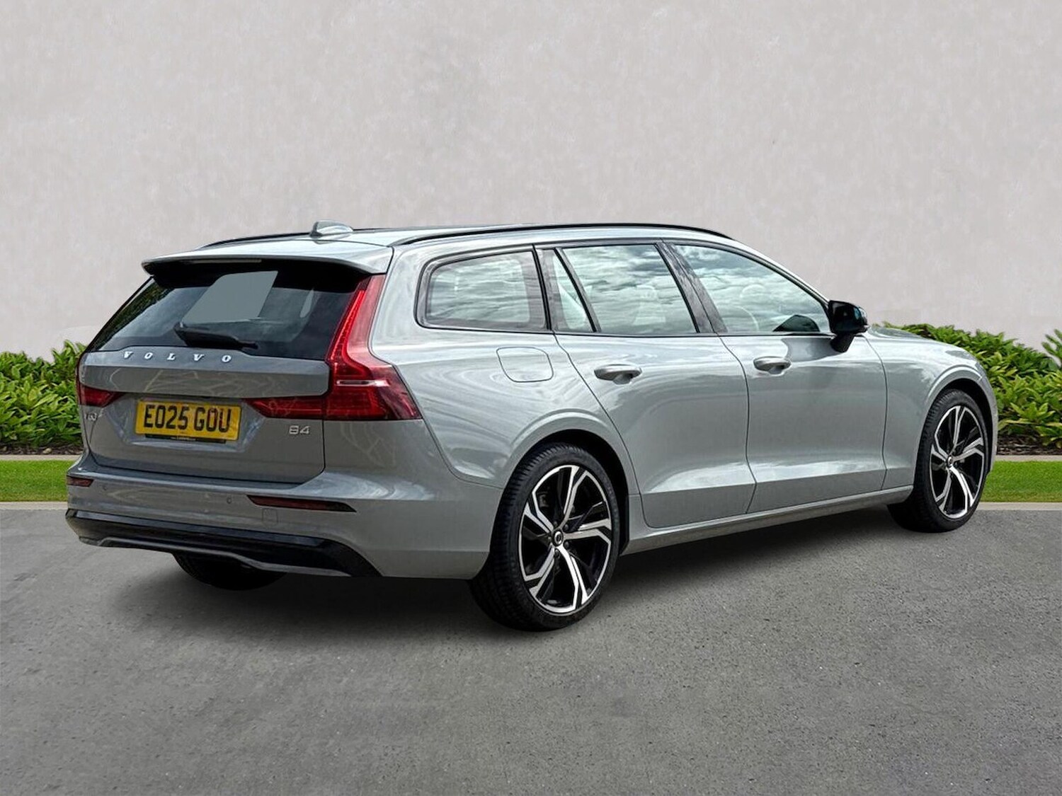 Used Volvo V60 2025 for sale - 76376822: Photo 18