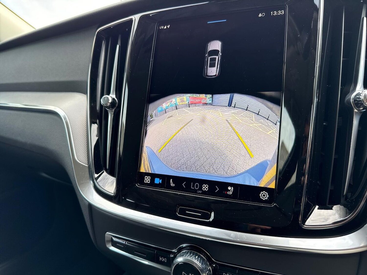 Used Volvo V60 2025 for sale - 76376822: Photo 23