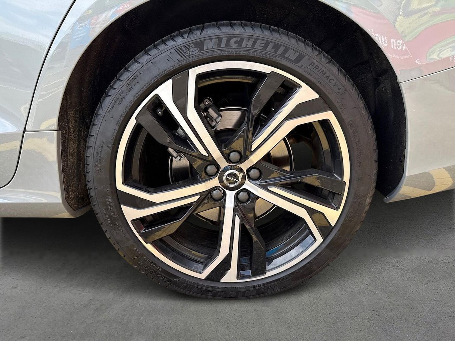 Used Volvo V60 2025 for sale - 76376822: Photo 6