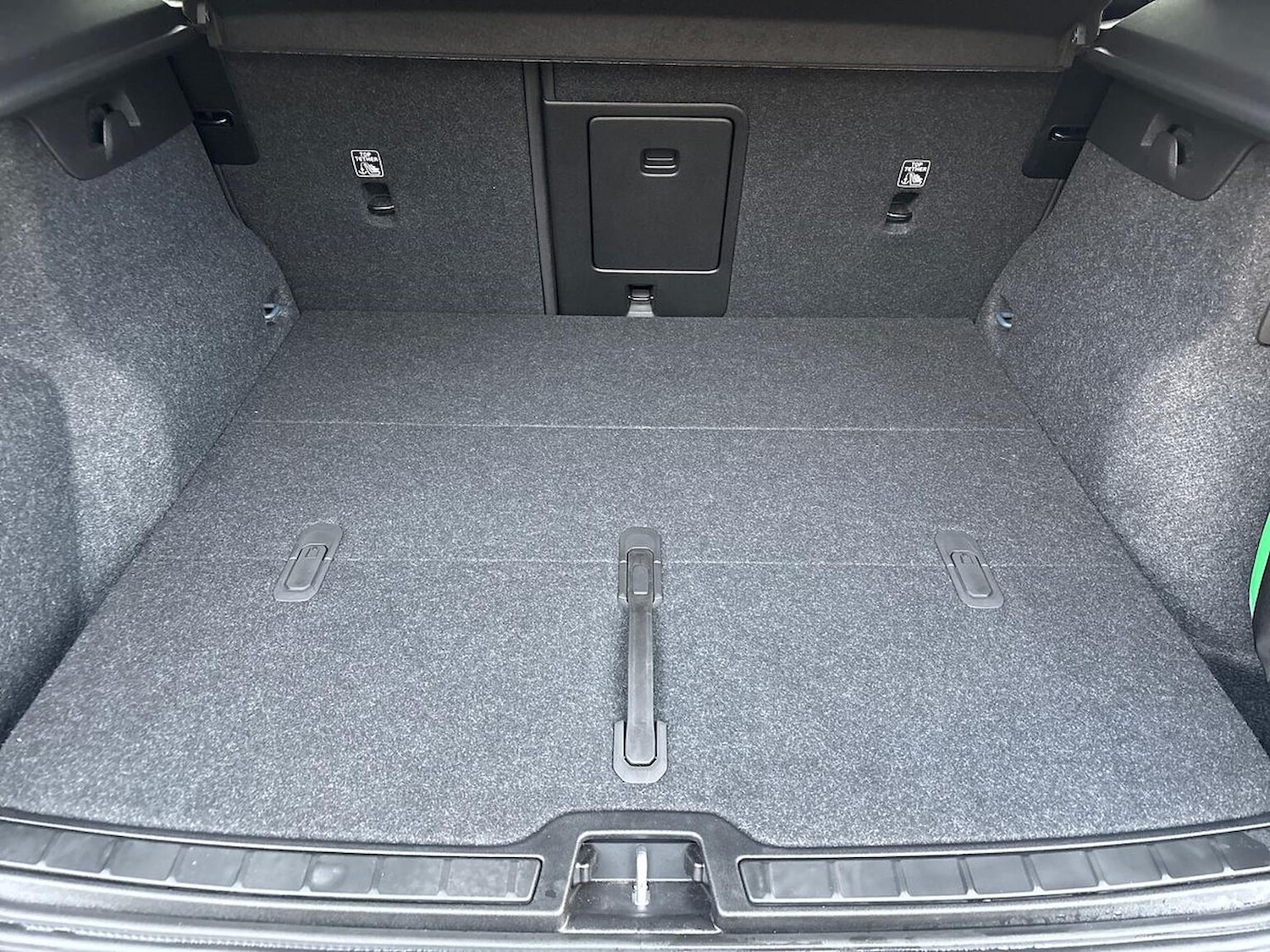 Used Volvo XC40 2024 for sale - 76490539: Photo 17