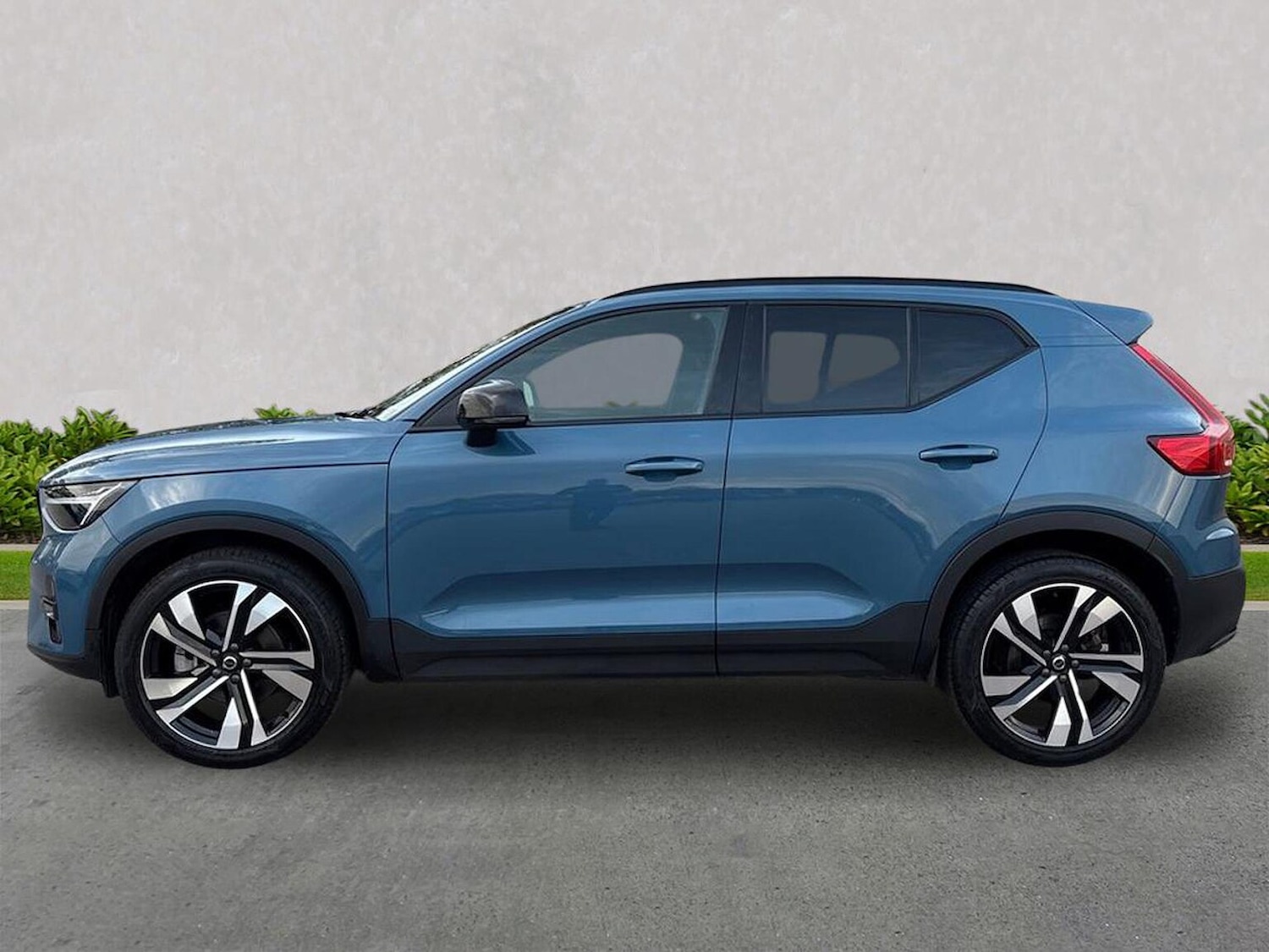Used Volvo XC40 2024 for sale - 76490539: Photo 19