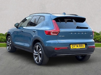 Used Volvo XC40 2024 for sale - 76490539: Photo
