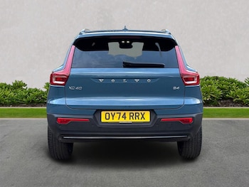 Used Volvo XC40 2024 for sale - 76490539: Photo
