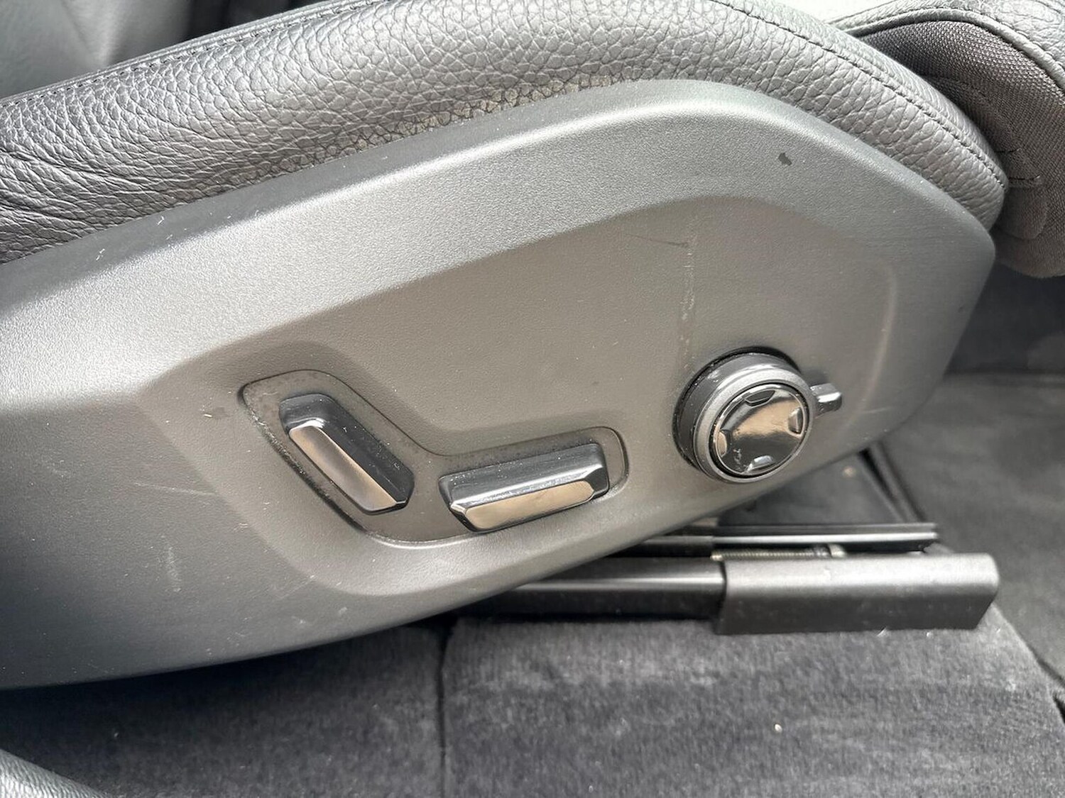 Used Volvo XC60 2024 for sale - 78210196: Photo 32