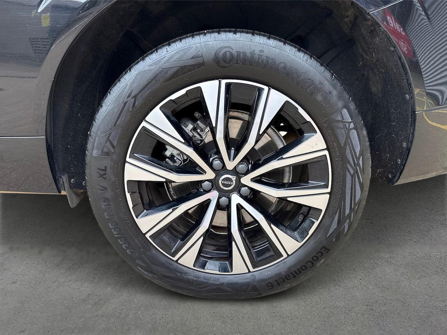 Used Volvo XC60 2024 for sale - 78210196: Photo 8