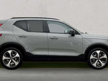 Used Volvo XC40 2023 for sale - 79801587: Photo