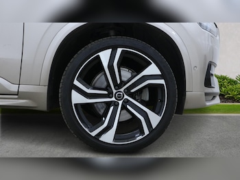 Used Volvo XC90 2024 for sale - 75907878: Photo