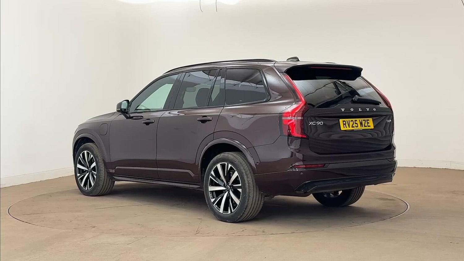 Used Volvo XC90 2025 for sale - 76565470: Photo 21