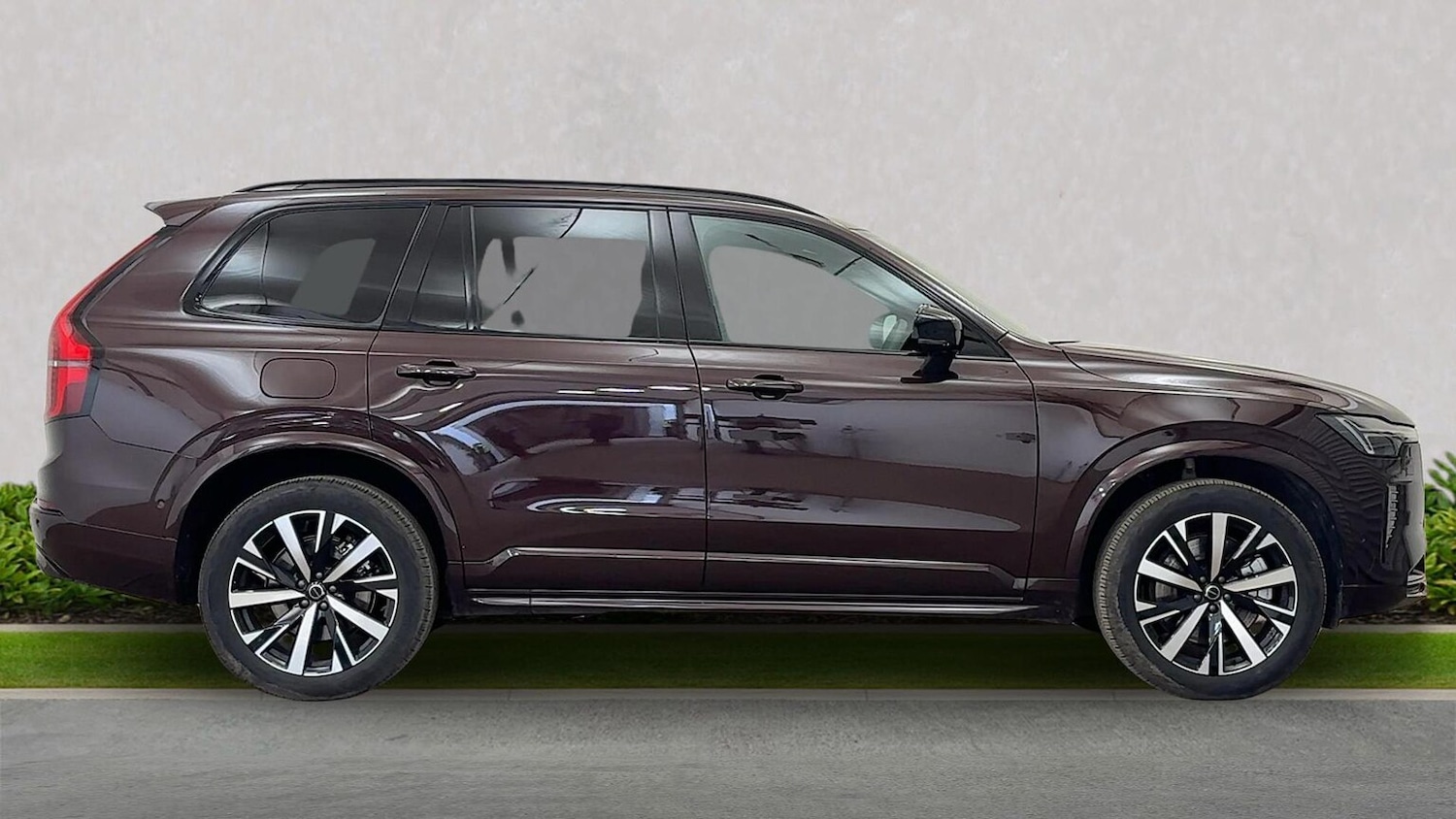 Used Volvo XC90 2025 for sale - 76565470: Photo 3