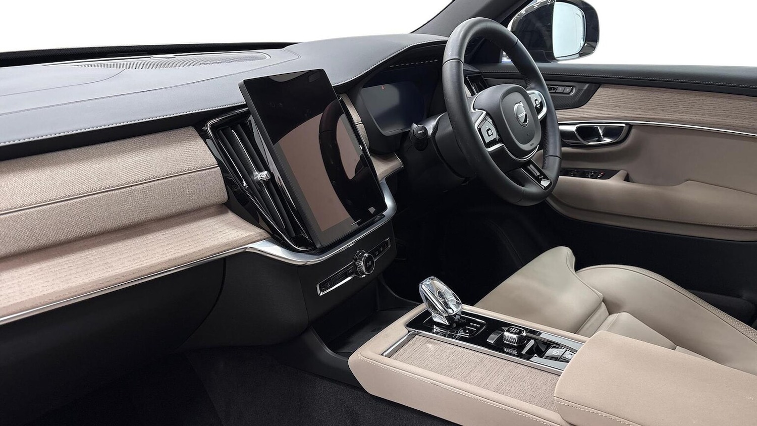 Used Volvo XC90 2025 for sale - 76565470: Photo 8