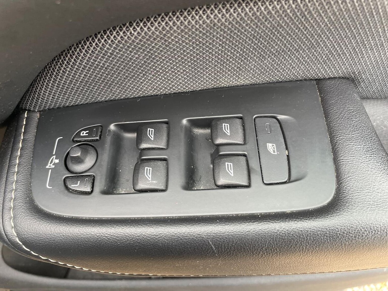 Used Volvo XC60 2022 for sale - 76527331: Photo 21