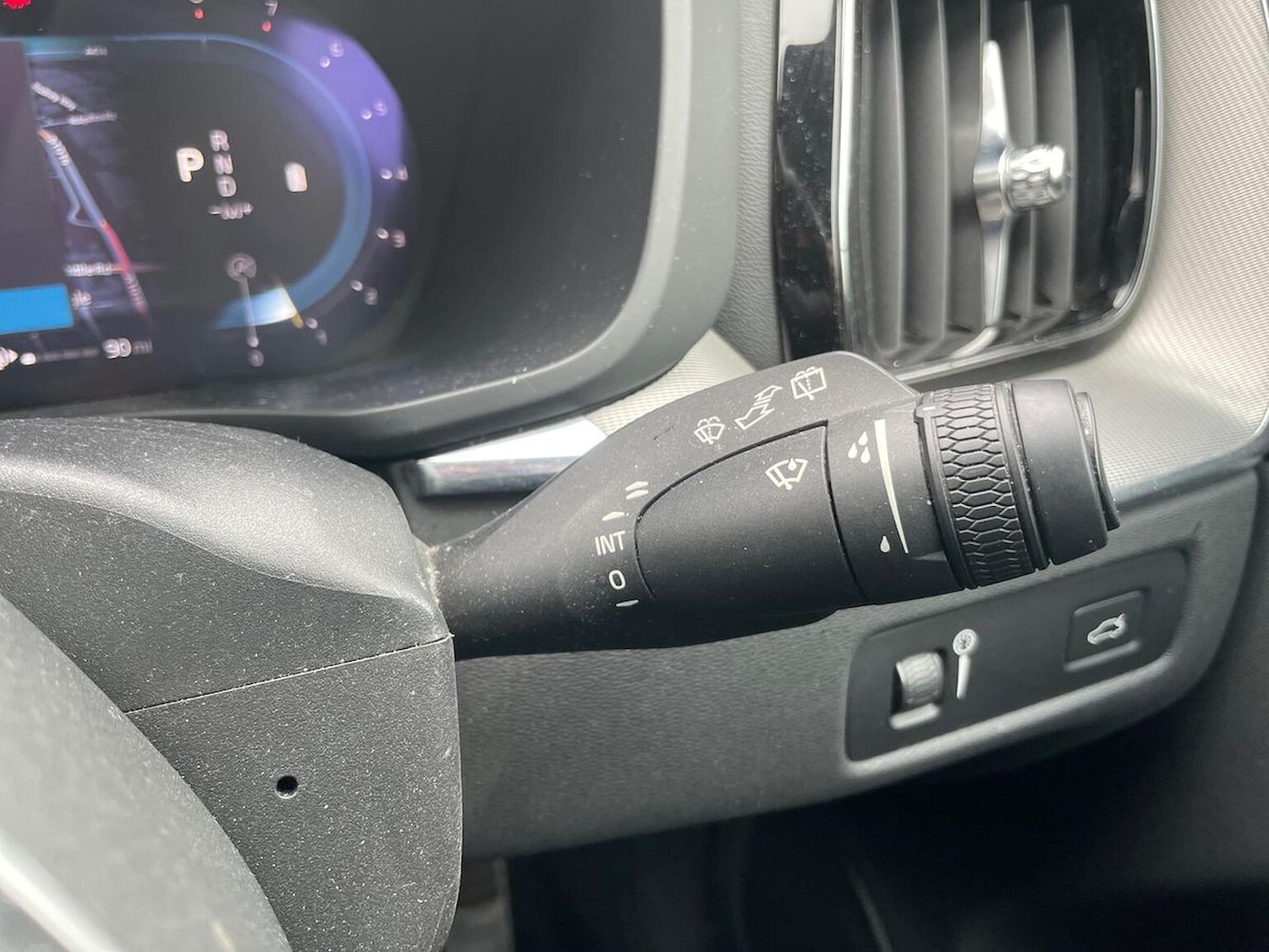 Used Volvo XC60 2022 for sale - 76527331: Photo 26