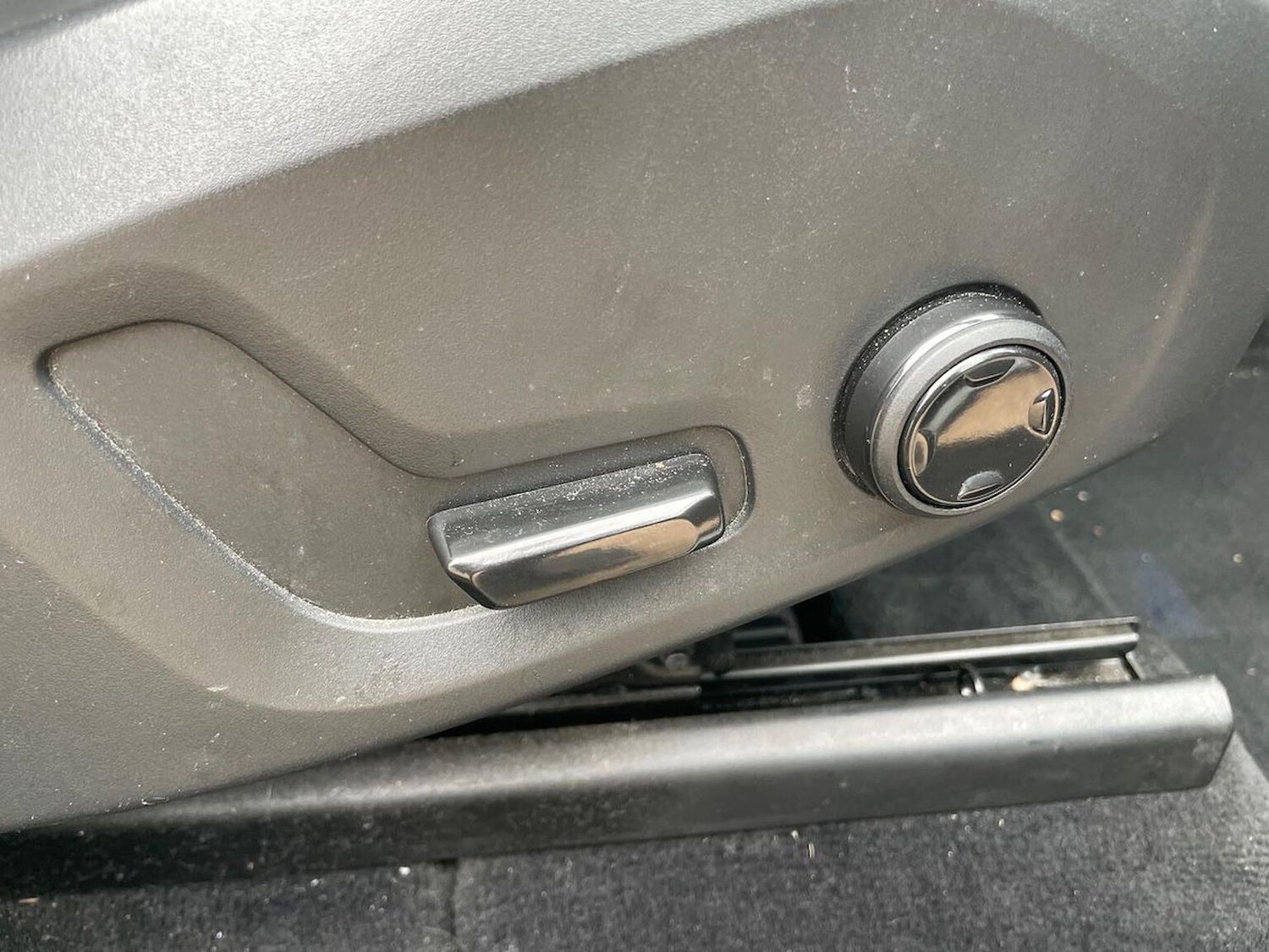 Used Volvo XC60 2022 for sale - 76527331: Photo 28