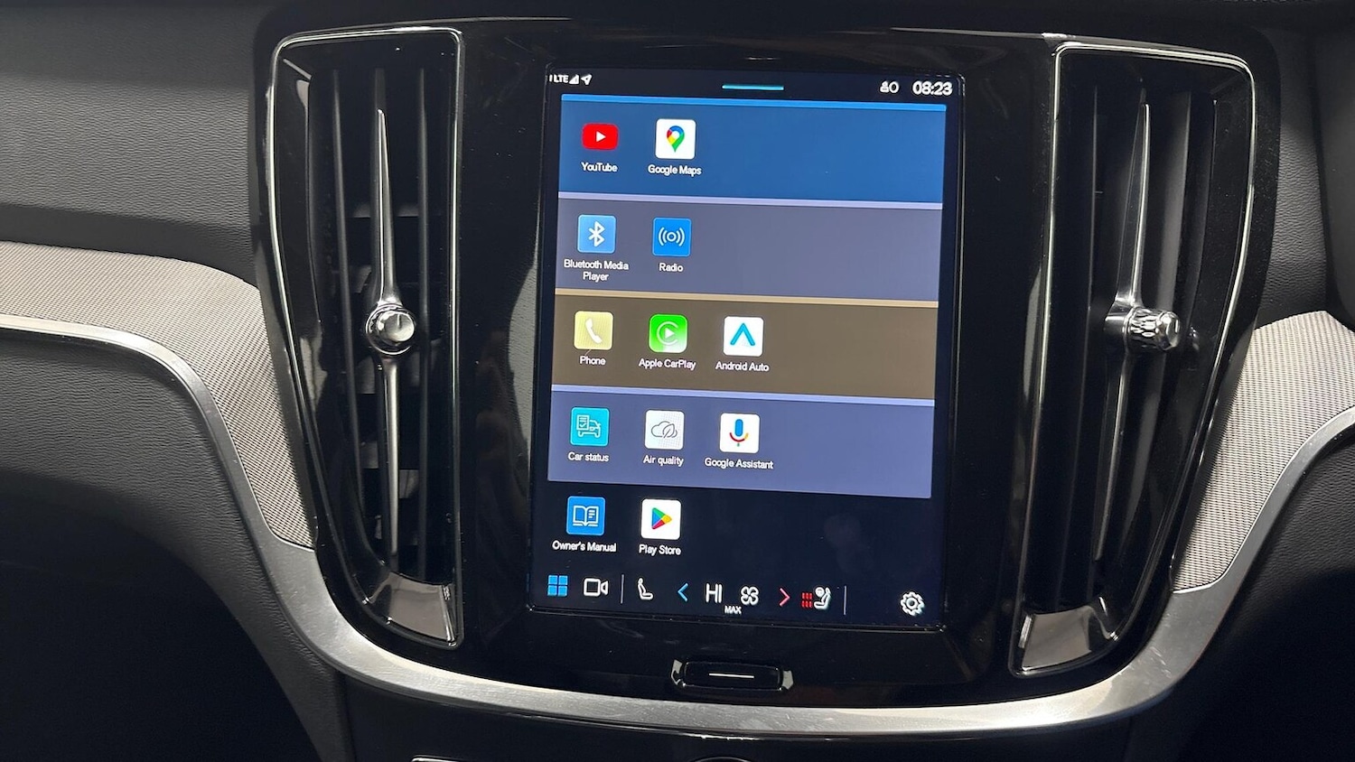 Used Volvo V60 2025 for sale - 77888666: Photo 26