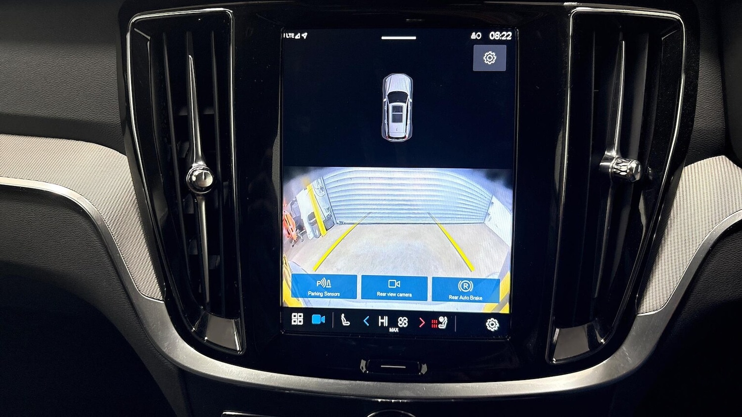 Used Volvo V60 2025 for sale - 77888666: Photo 33