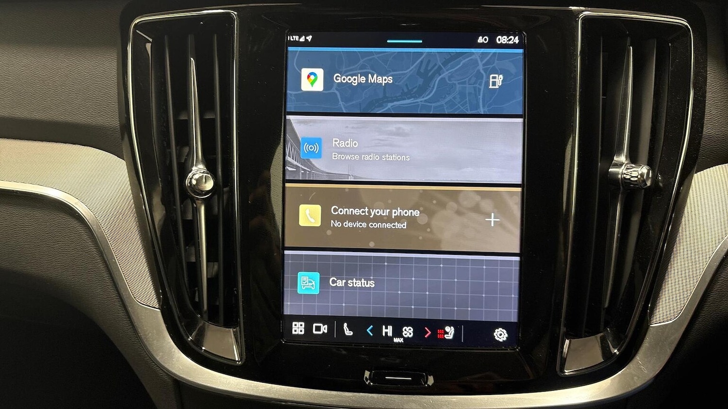 Used Volvo V60 2025 for sale - 77888666: Photo 9