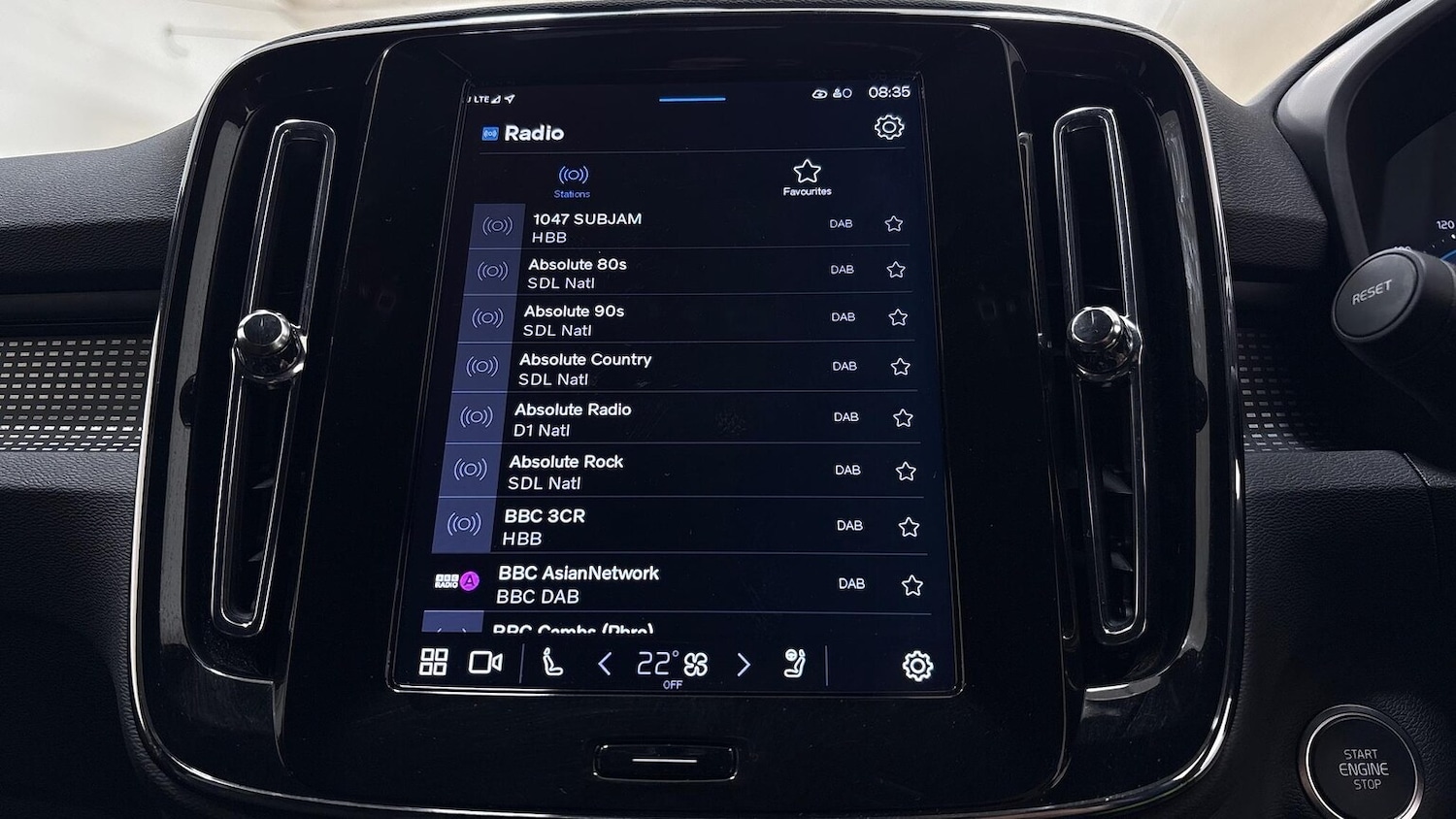 Used Volvo XC40 2025 for sale - 76464664: Photo 36