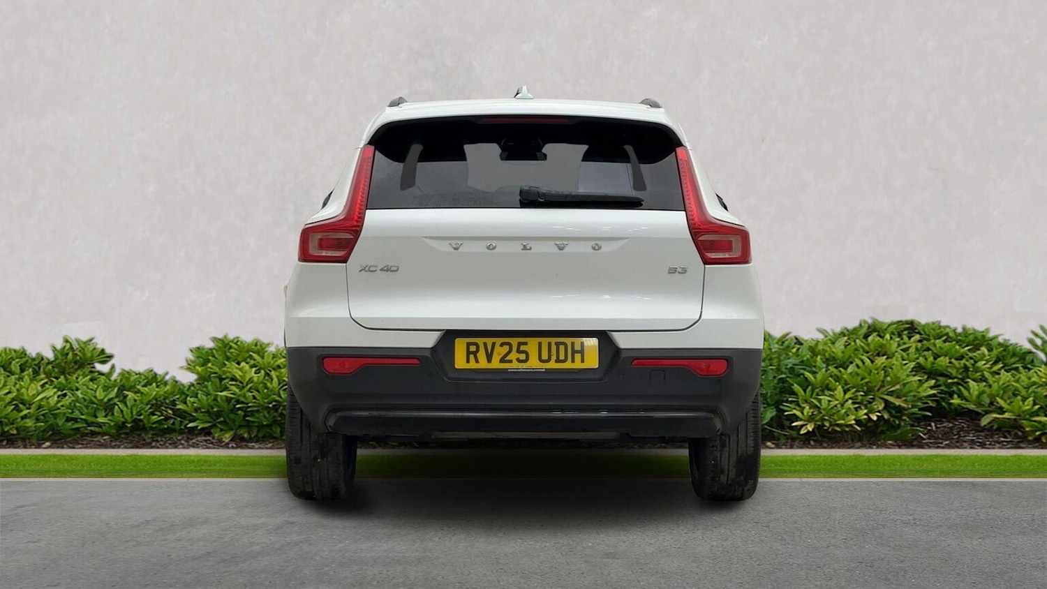 Used Volvo XC40 2025 for sale - 76464664: Photo 4