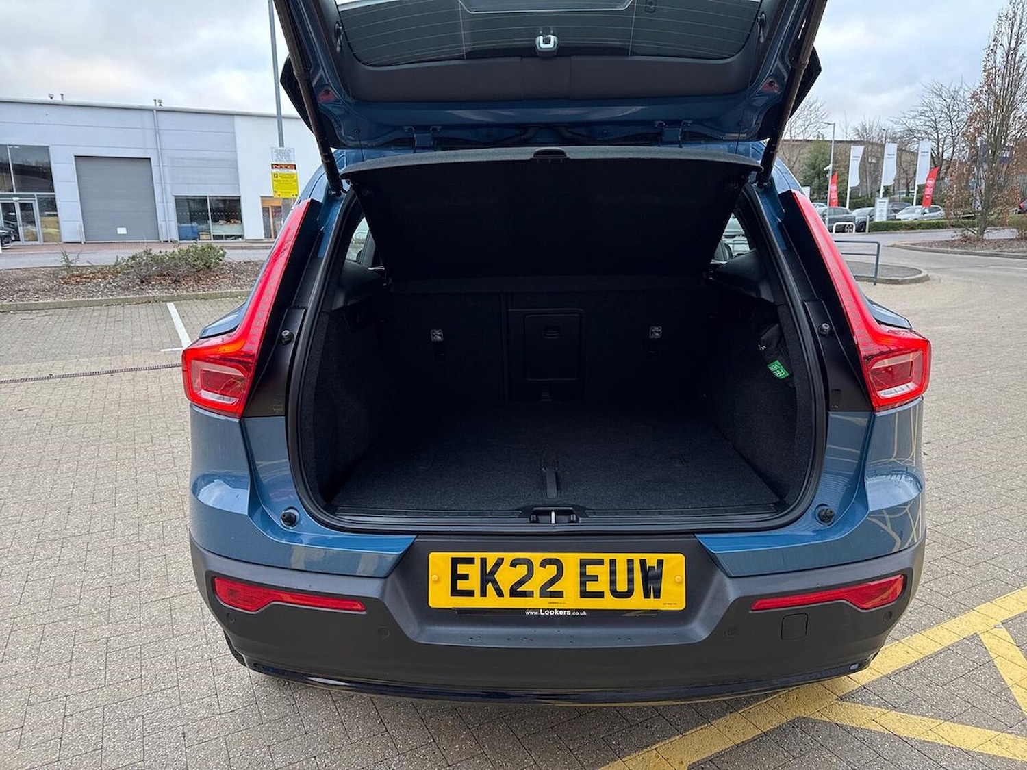 Used Volvo XC40 2022 for sale - 77056919: Photo 19