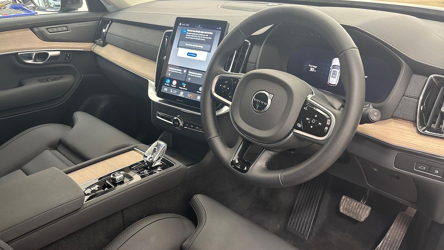 Used Volvo XC90 2025 for sale - 76464626: Photo 11