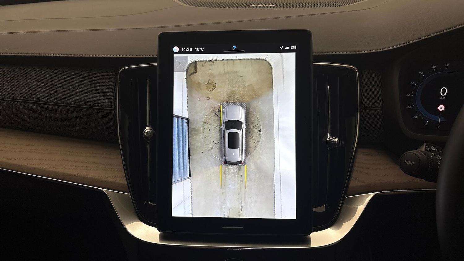 Used Volvo XC90 2025 for sale - 76464626: Photo 43