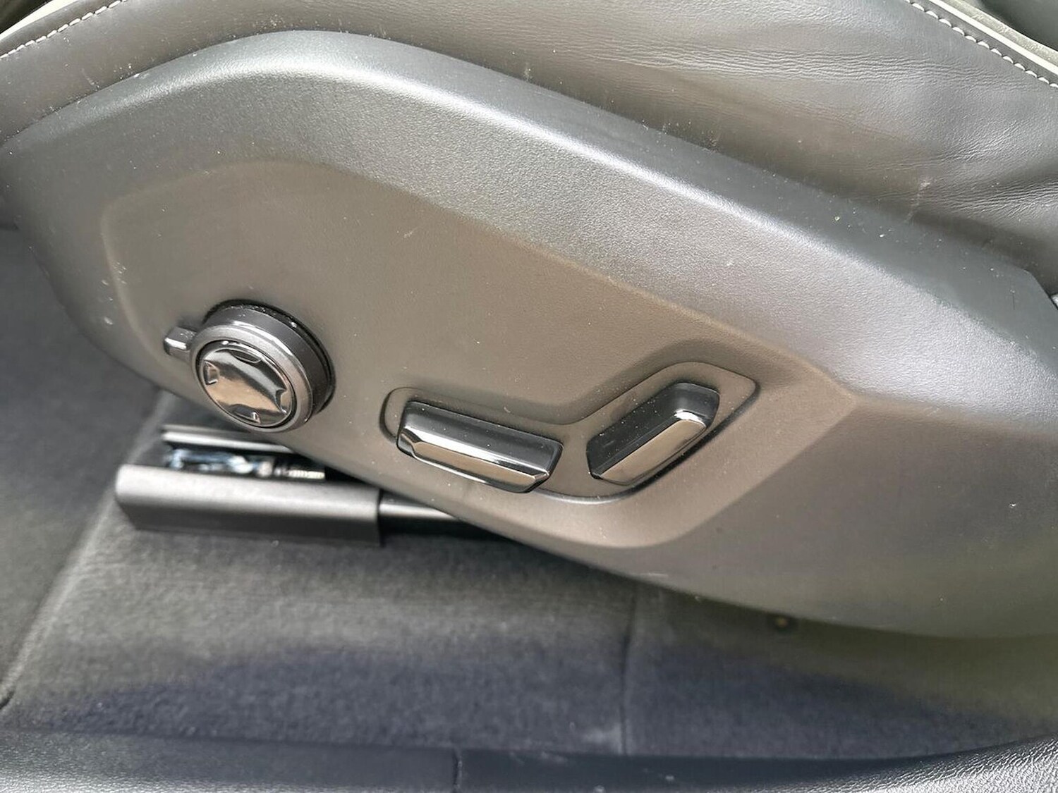 Used Volvo XC60 2025 for sale - 78193921: Photo 32