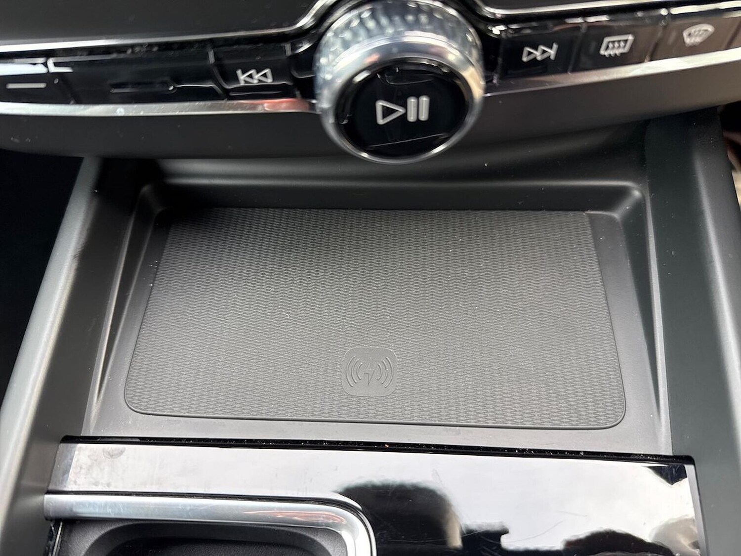 Used Volvo XC60 2025 for sale - 78193921: Photo 41