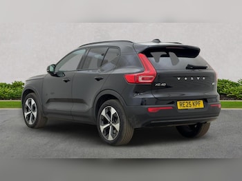 Used Volvo XC40 2025 for sale - 76471082: Photo