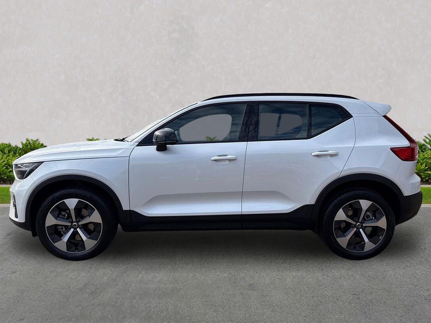 Used Volvo XC40 2025 for sale - 77487424: Photo 19