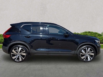 Used Volvo XC40 2022 for sale - 79124863: Photo
