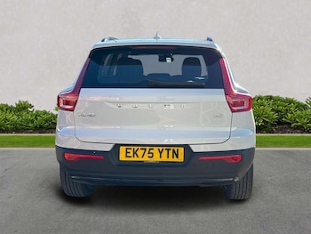 Used Volvo XC40 2025 for sale - 78379675: Photo