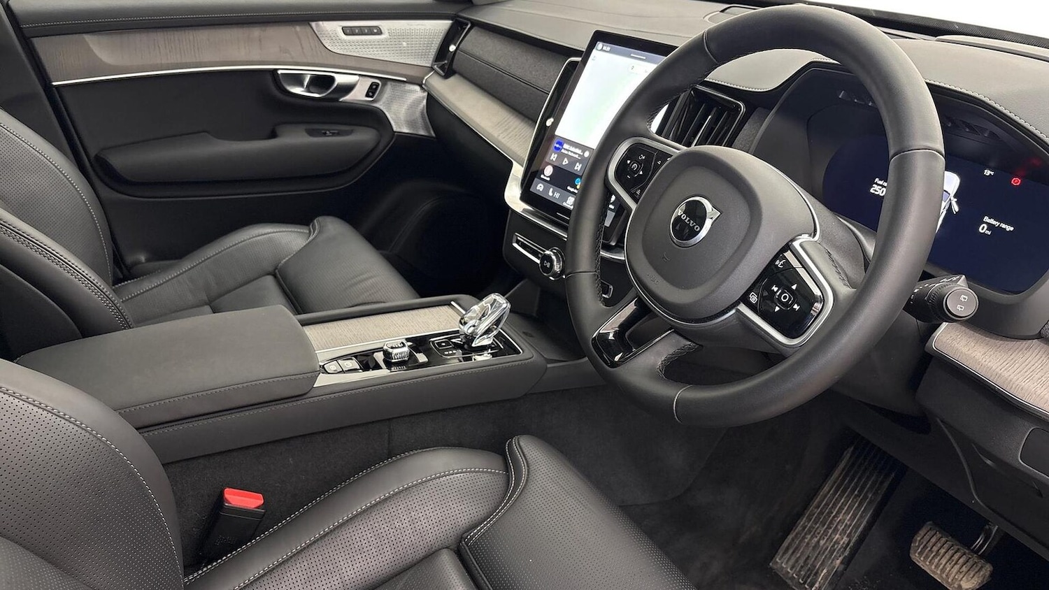 Used Volvo XC90 2025 for sale - 78194183: Photo 11