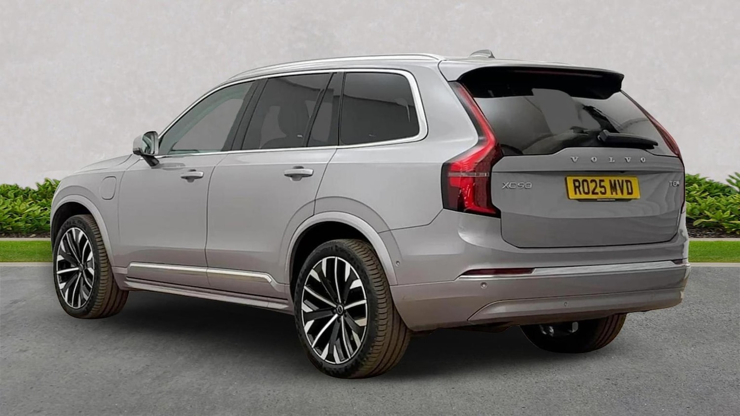 Used Volvo XC90 2025 for sale - 78194183: Photo 2