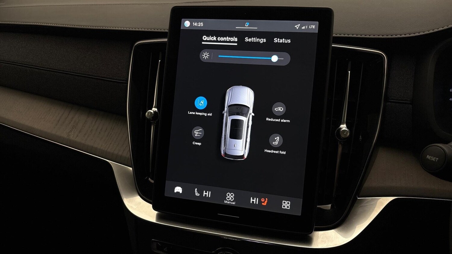 Used Volvo XC90 2025 for sale - 78194183: Photo 35