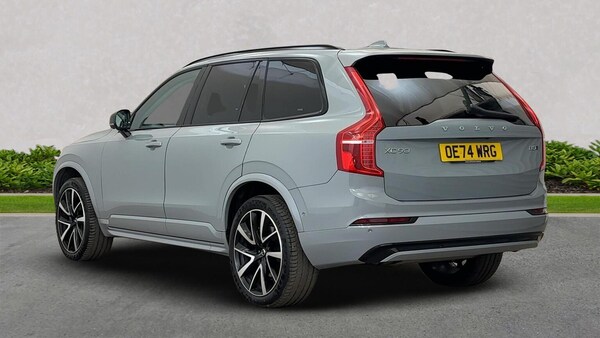 Used Volvo XC90 2024 for sale - 76212000: Photo 2