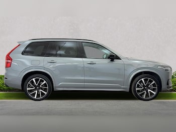 Used Volvo XC90 2024 for sale - 76212000: Photo 3