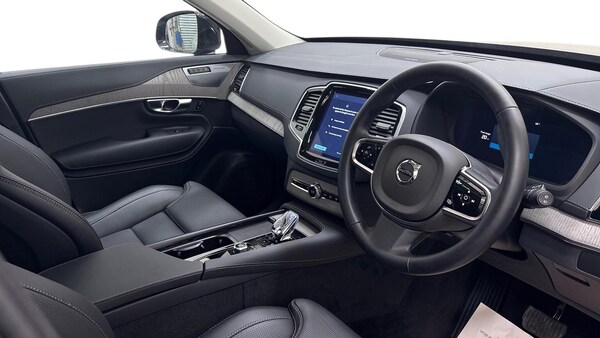 Used Volvo XC90 2024 for sale - 76212000: Photo 8