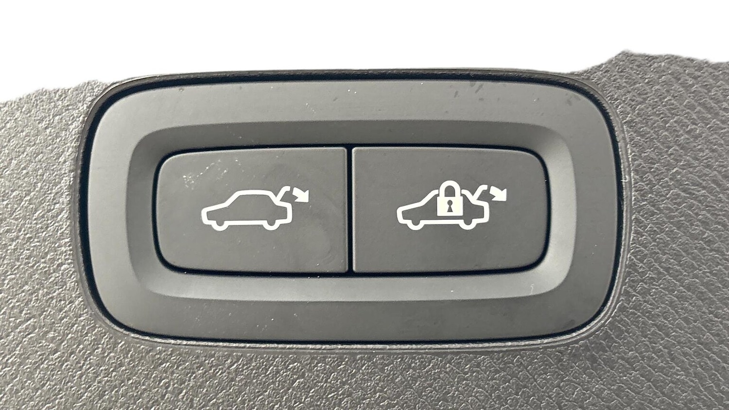 Used Volvo XC90 2025 for sale - 77077302: Photo 18