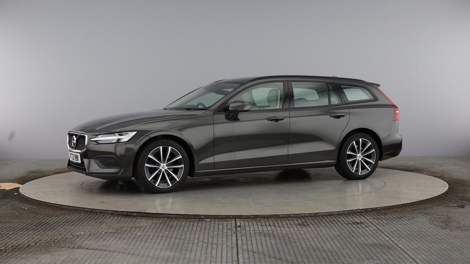 Used Volvo V60 2021 for sale - 76093617: Photo 25