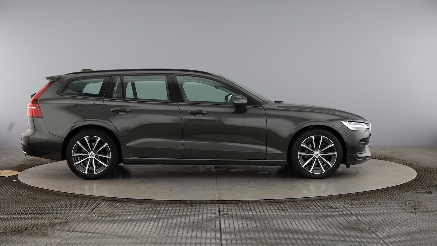 Used Volvo V60 2021 for sale - 76093617: Photo 28