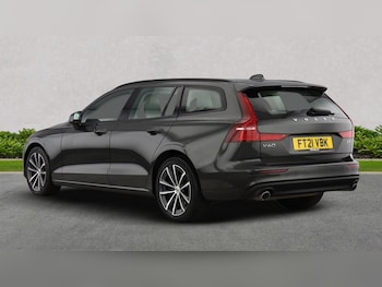 Used Volvo V60 2021 for sale - 76093617: Photo 2