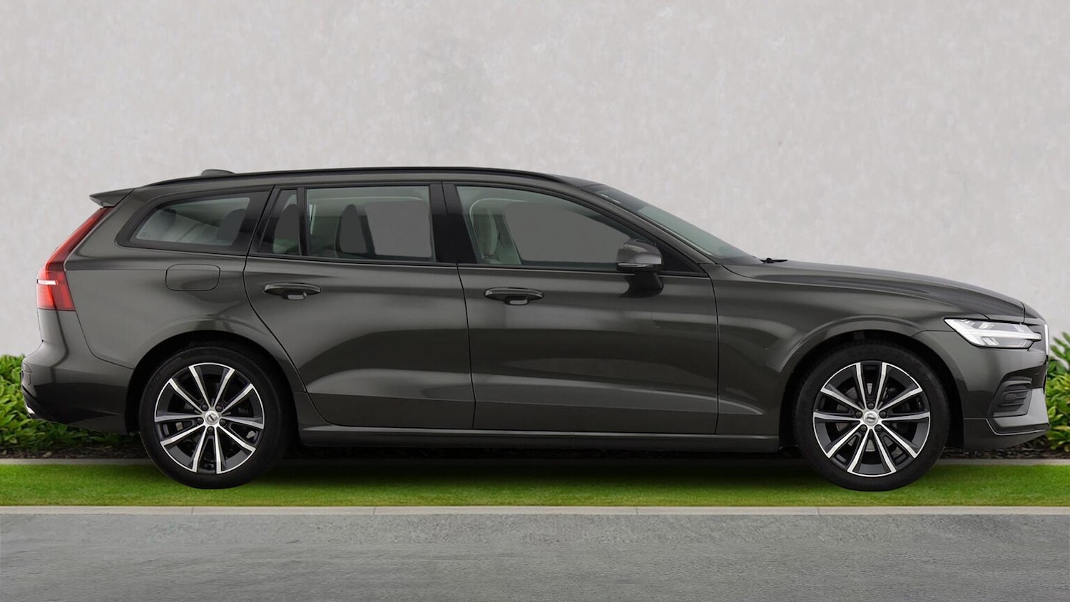 Used Volvo V60 2021 for sale - 76093617: Photo 3