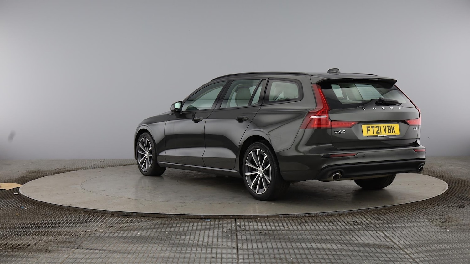 Used Volvo V60 2021 for sale - 76093617: Photo 31
