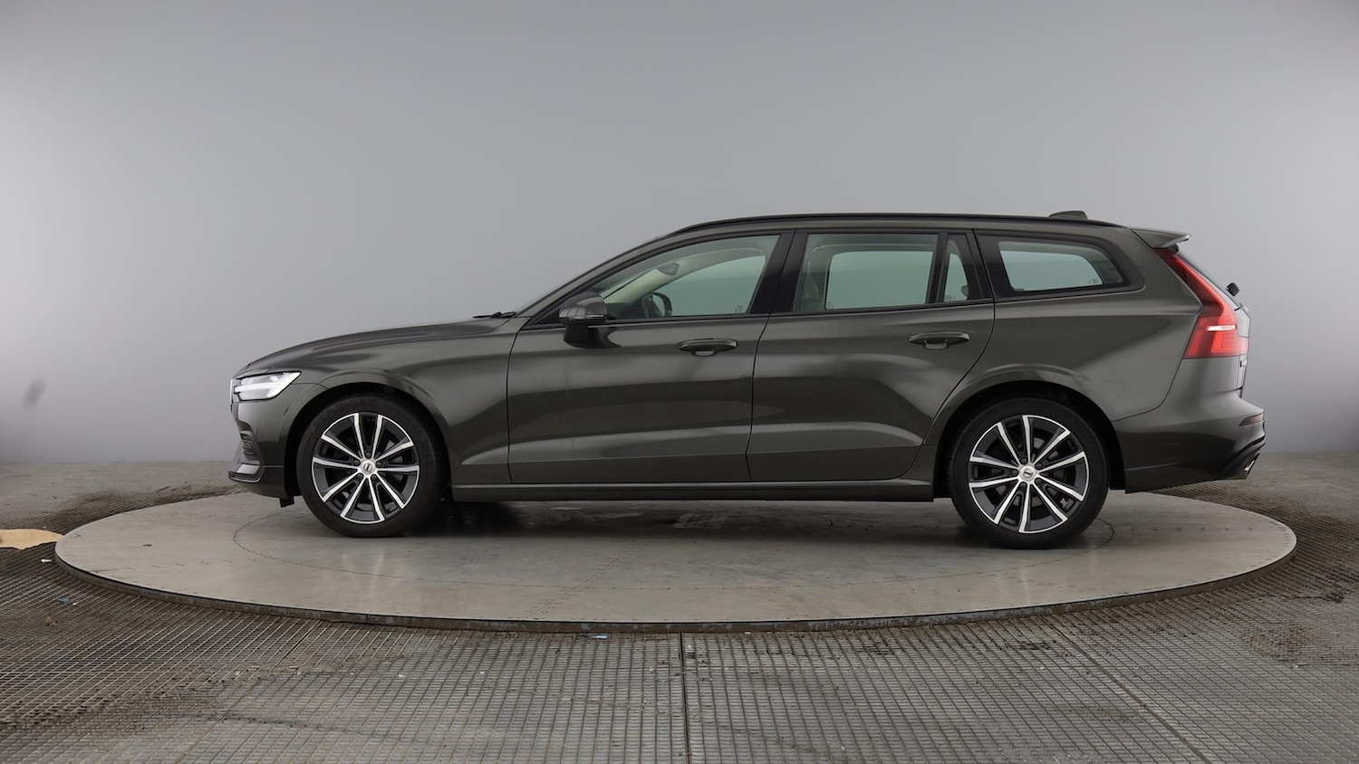 Used Volvo V60 2021 for sale - 76093617: Photo 36
