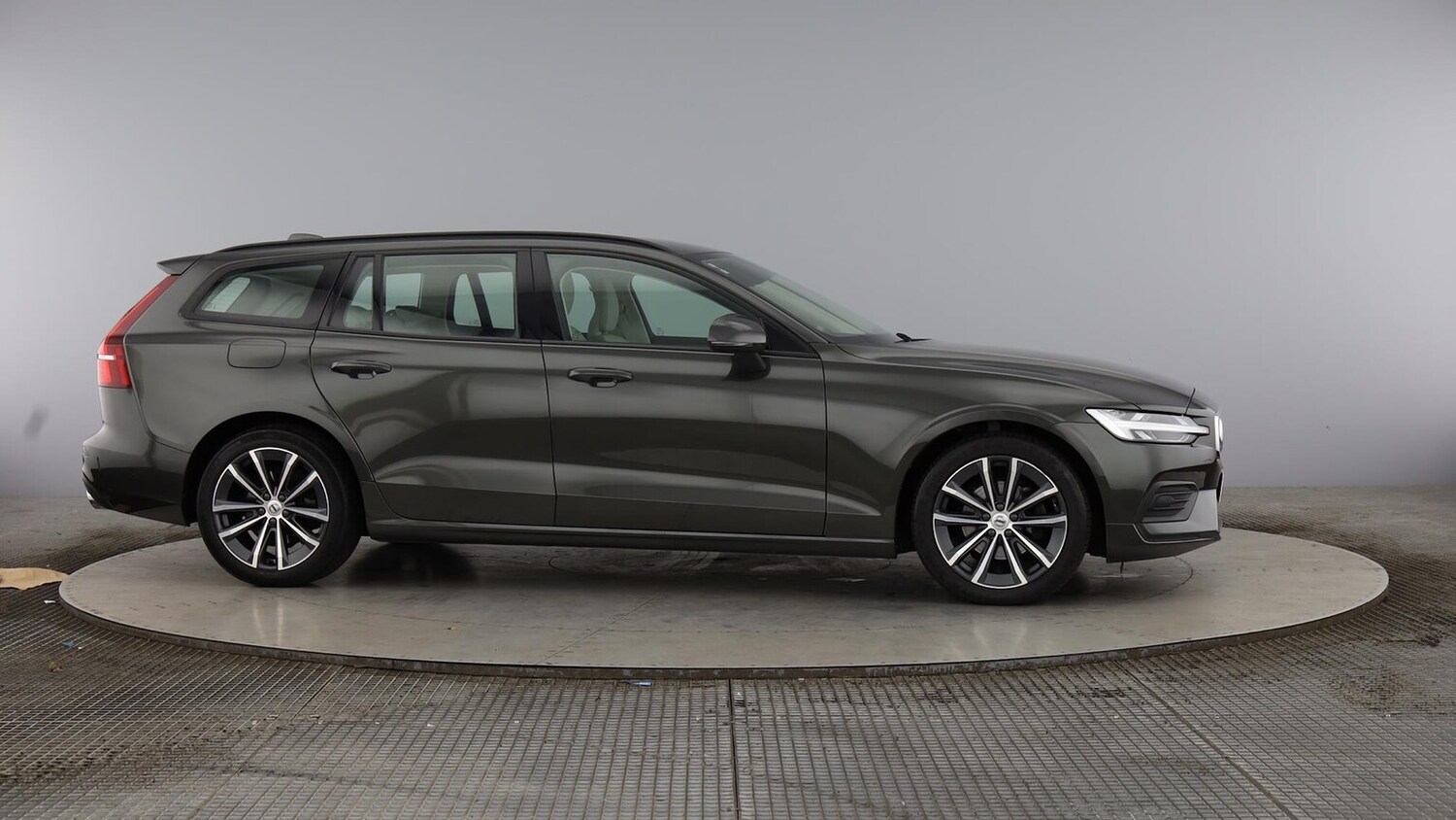 Used Volvo V60 2021 for sale - 76093617: Photo 38