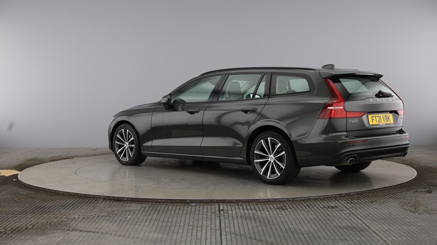 Used Volvo V60 2021 for sale - 76093617: Photo 40