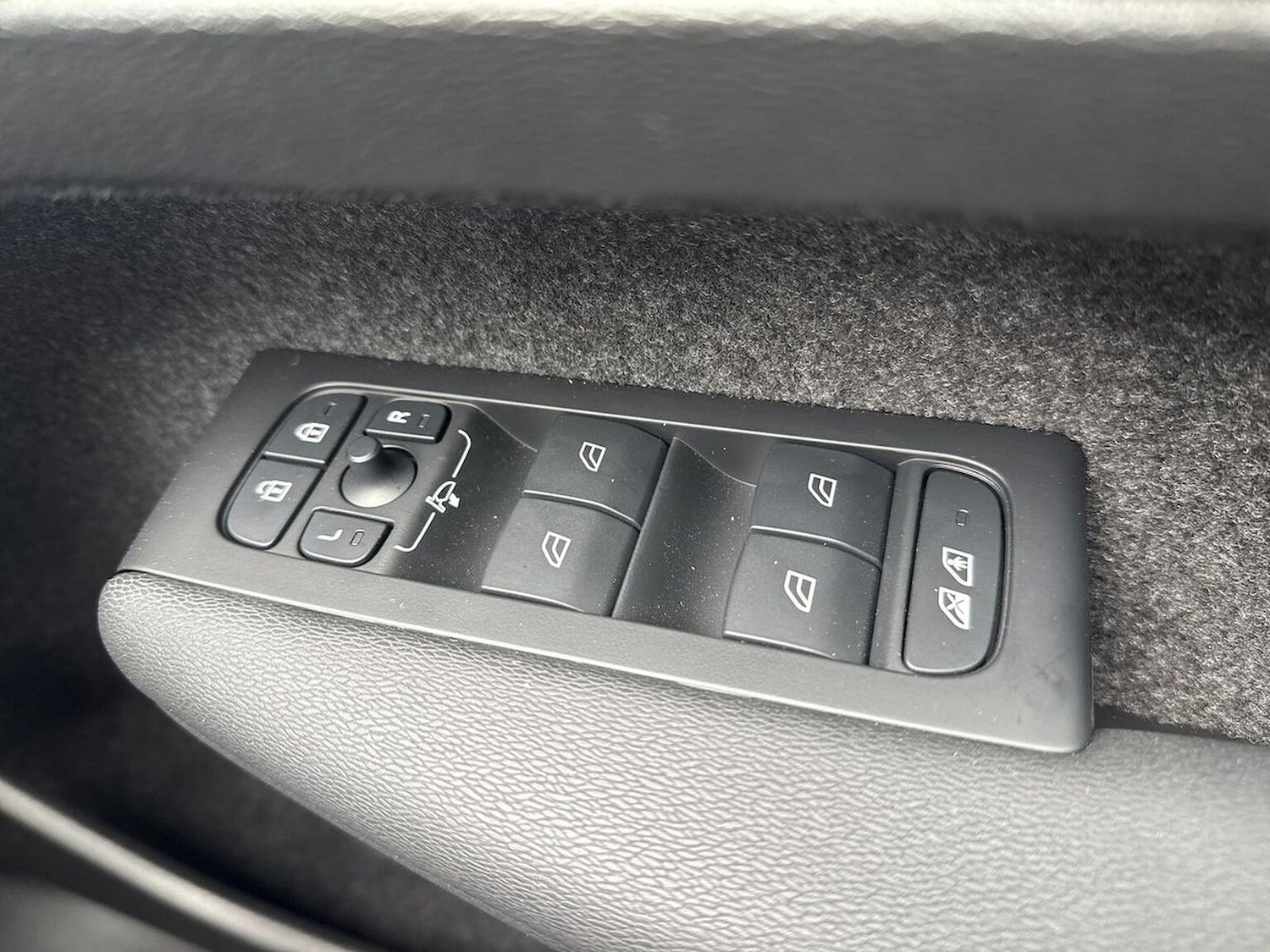 Used Volvo Other 2025 for sale - 76770073: Photo 21