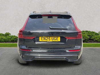 Used Volvo XC60 2025 for sale - 75982224: Photo 4