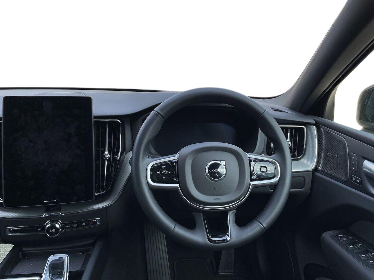 Used Volvo XC60 2025 for sale - 75982224: Photo 9