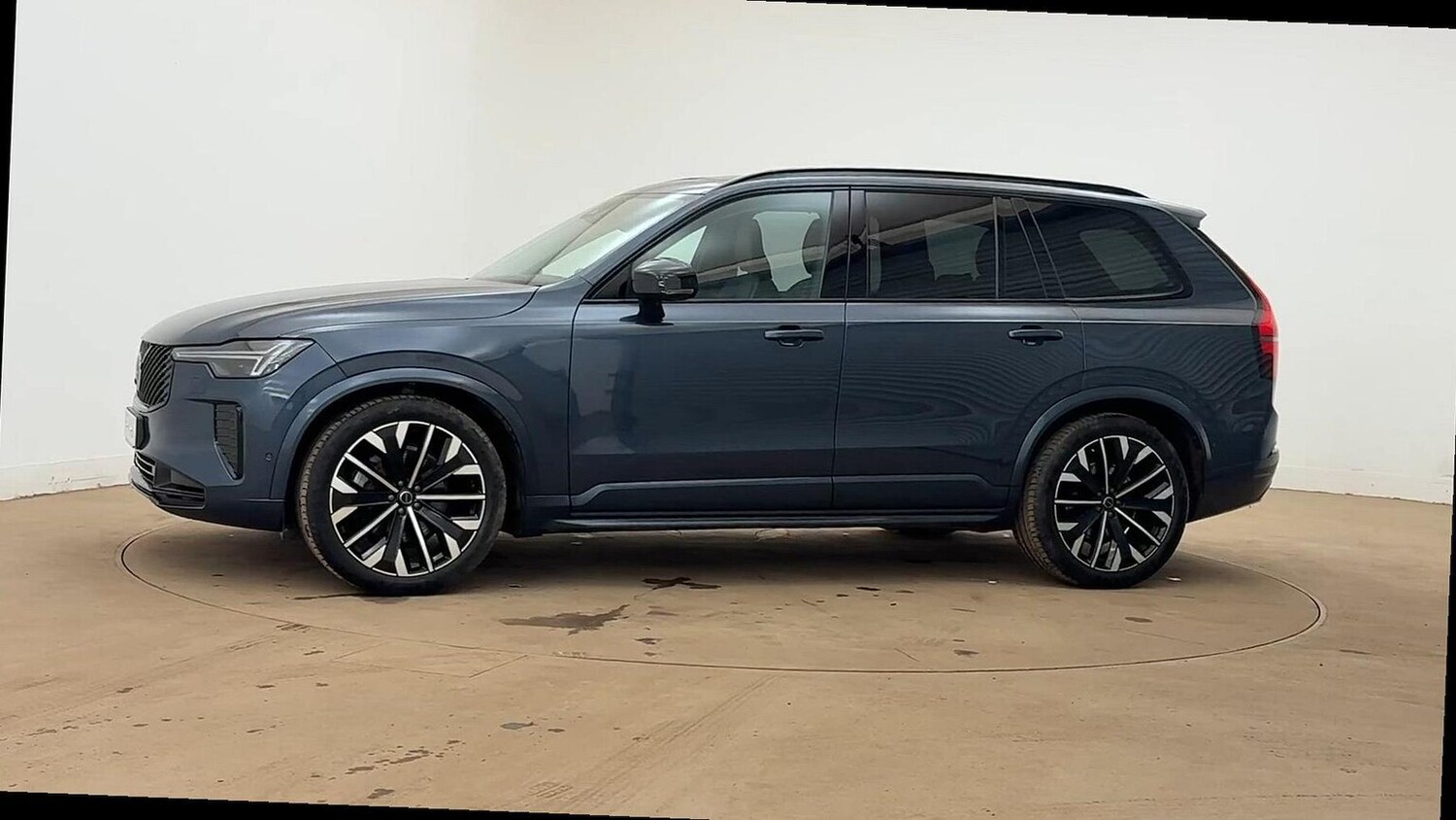 Used Volvo XC90 2025 for sale - 78194190: Photo 9